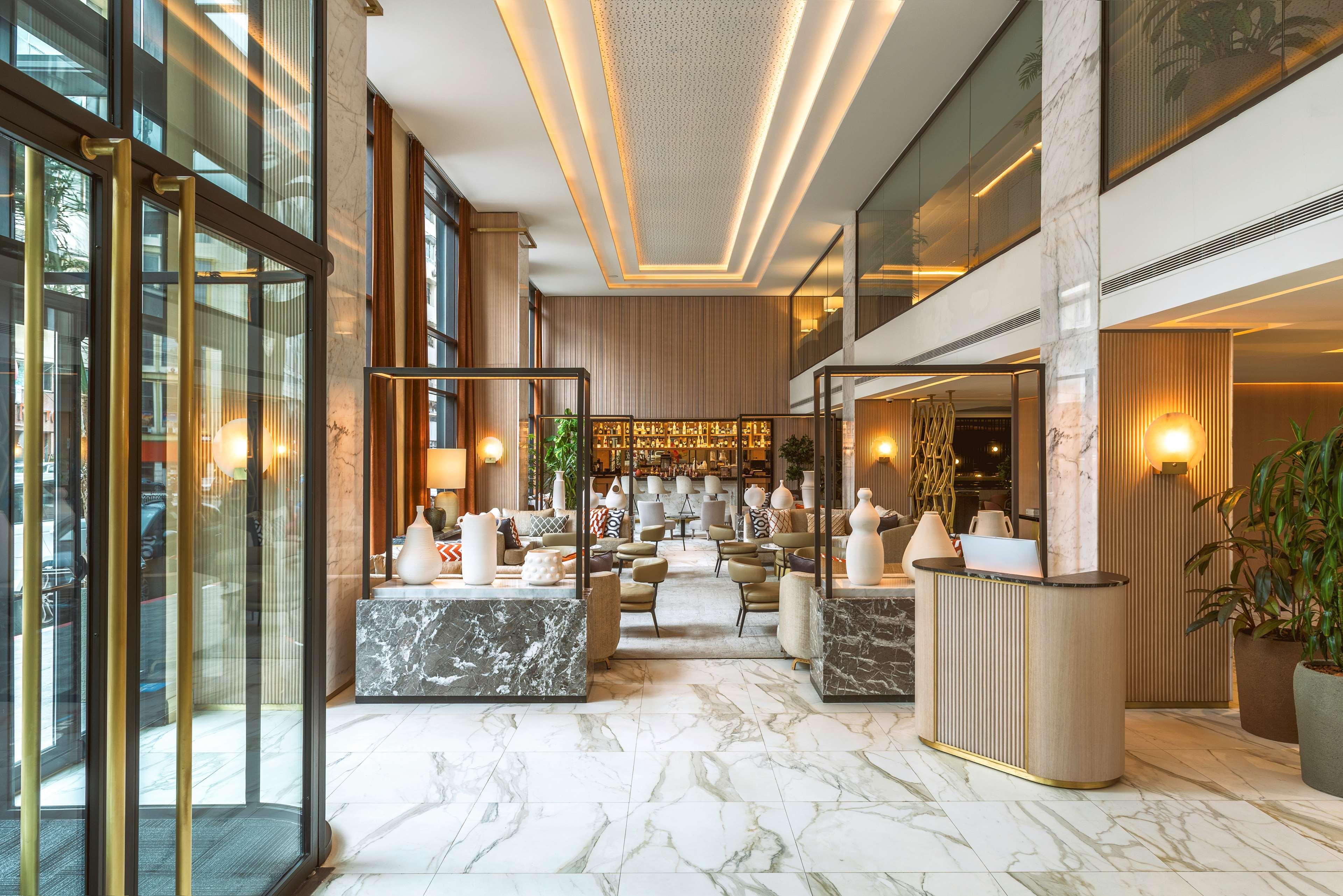 Radisson Blu Hotel Casablanca City Center Εξωτερικό φωτογραφία The lobby of the hotel